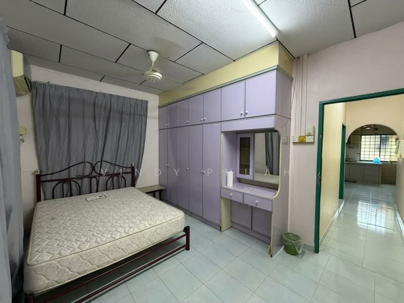 Rumah Teres 1 Tingkat untuk Dijual di Taman Merak (Simpang Ampat) - Vindy Phuah - Bedroom - PropertyGuru.com.my