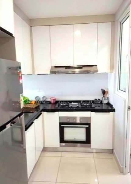 Kondominium untuk Disewa di Tropicana Bay Residences - Crystal Khor - Kitchen - PropertyGuru.com.my
