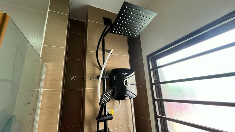 Apartment for Rent at Desa Idaman Residences - Wesley Fu - Bathroom - PropertyGuru.com.my