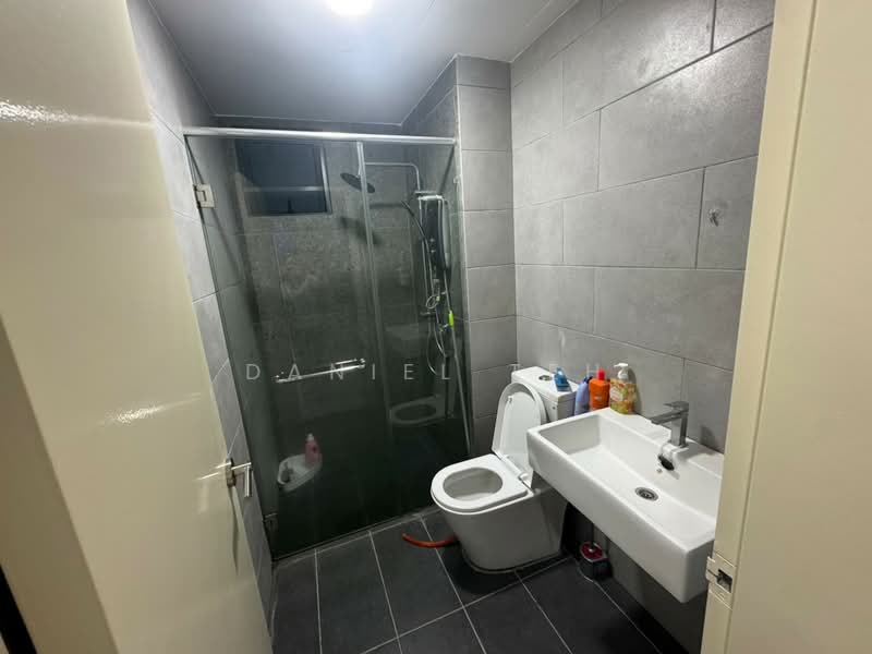 Servis Apartment untuk Disewa di Meta City - Daniel Teh - Bathroom - PropertyGuru.com.my