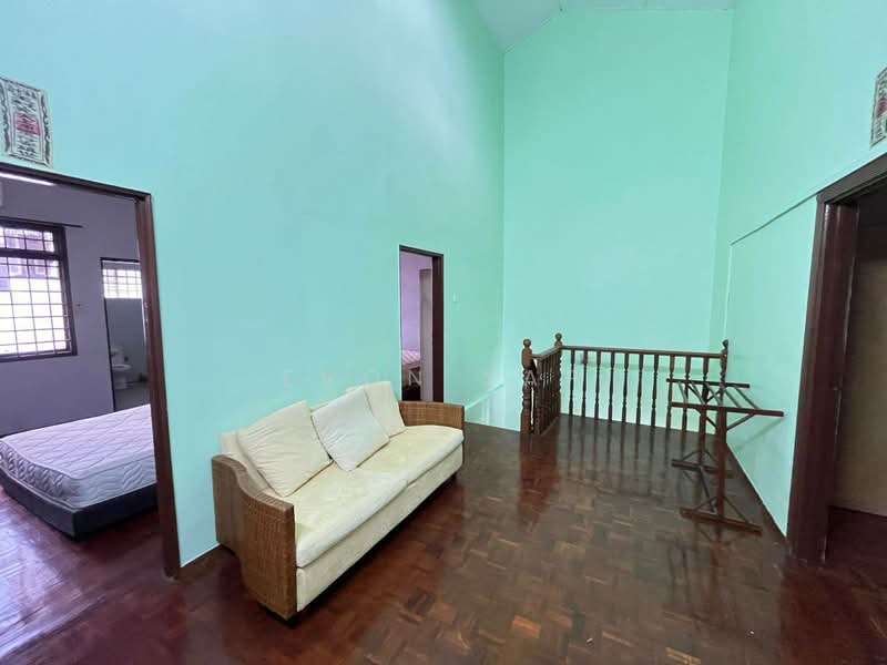 2-storey Terraced House for Sale in Taman Sri Putri (Skudai) - Evon Yap - Living Room - PropertyGuru.com.my