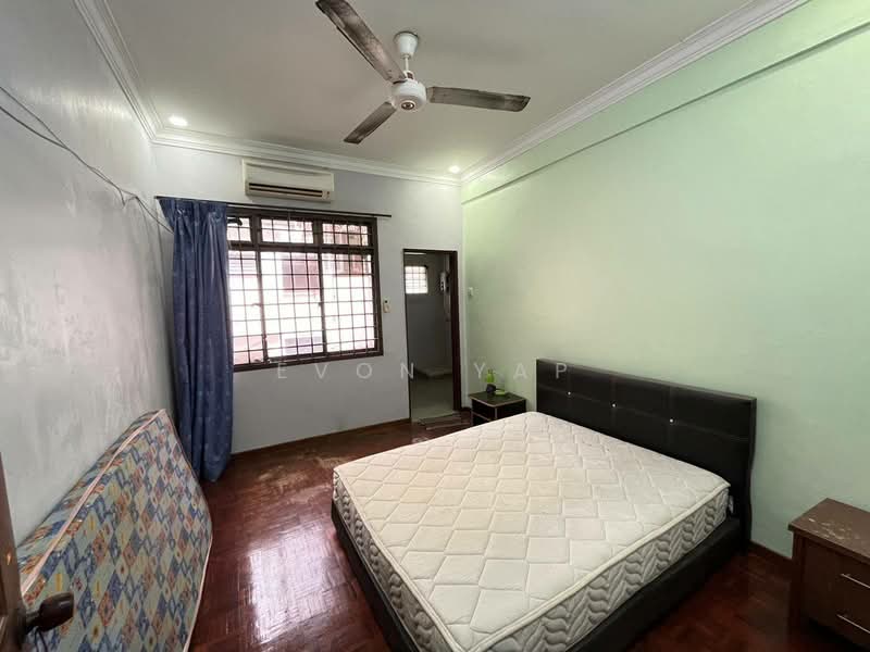 2-storey Terraced House for Sale in Taman Sri Putri (Skudai) - Evon Yap - Bedroom - PropertyGuru.com.my