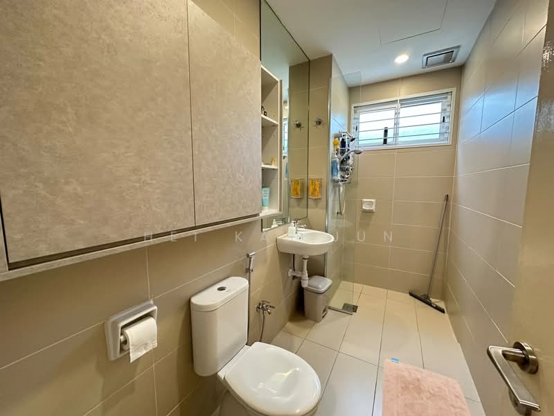 Rumah Teres 3 Tingkat untuk Dijual di Bandar Mahkota Cheras (Cheras) - Hei Kar Jun - Bathroom - PropertyGuru.com.my