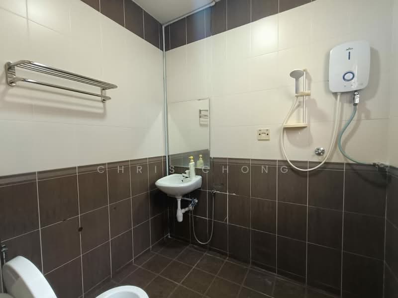 2-storey Terraced House for Sale in Bandar Mahkota Cheras (Cheras) - Chris Chong - Bathroom - PropertyGuru.com.my