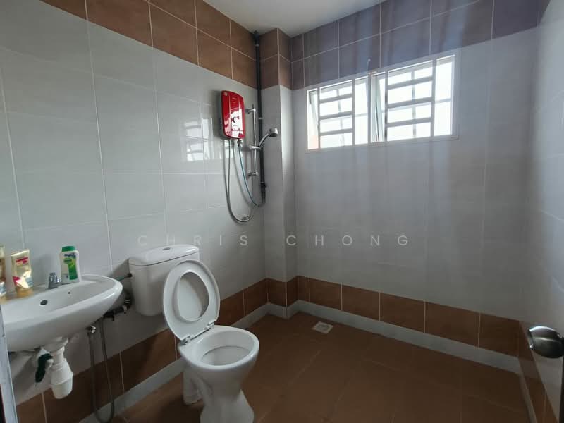 2-storey Terraced House for Sale in Bandar Mahkota Cheras (Cheras) - Chris Chong - Bathroom - PropertyGuru.com.my