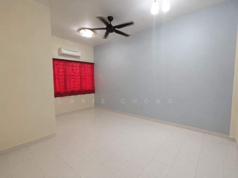 2-storey Terraced House for Sale in Bandar Mahkota Cheras (Cheras) - Chris Chong - Living Room - PropertyGuru.com.my
