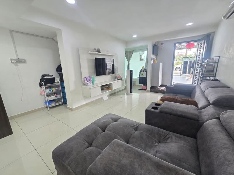 Rumah Teres 2 Tingkat untuk Dijual di Kulai (Johor) - Eunice Ng - Living Room - PropertyGuru.com.my
