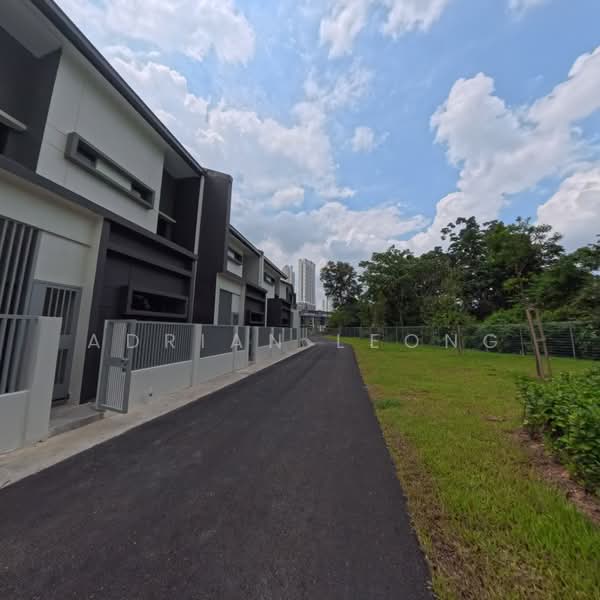 2-storey Terraced House for Sale in Bandar Kinrara (Selangor) - Adrian Leong - Exterior - PropertyGuru.com.my