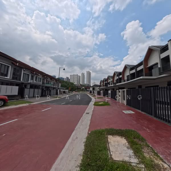 2-storey Terraced House for Sale in Bandar Kinrara (Selangor) - Adrian Leong - Exterior - PropertyGuru.com.my