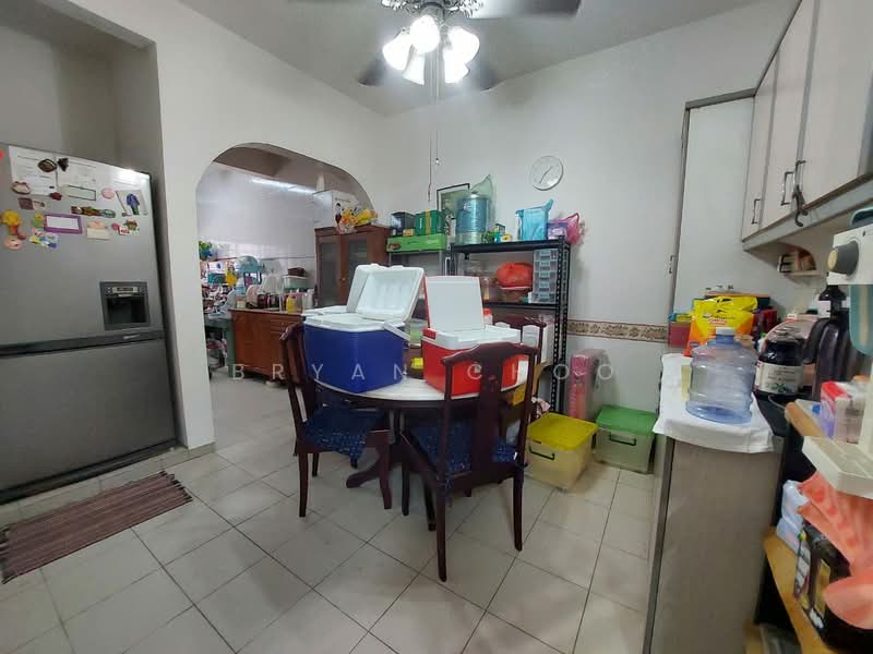 2-storey Terraced House for Sale in BANDAR PUCHONG JAYA (Puchong) - Bryan Choo - Kitchen - PropertyGuru.com.my