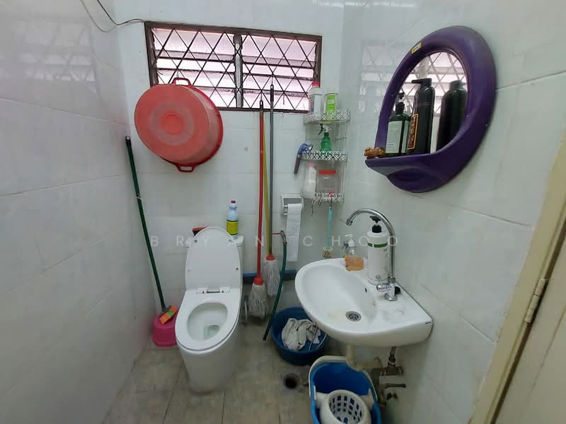 2-storey Terraced House for Sale in BANDAR PUCHONG JAYA (Puchong) - Bryan Choo - Bathroom - PropertyGuru.com.my