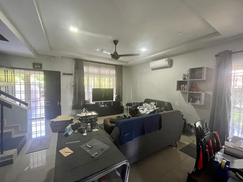 2-storey Terraced House for Sale in Mahkota Cheras (Cheras) - Chai Ming Hern - Living Room - PropertyGuru.com.my