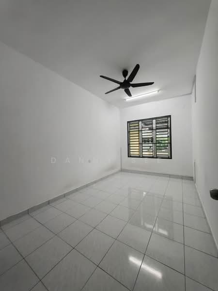 Rumah Teres 1 Tingkat untuk Dijual di Bandar Indahpura (Kulai) - Danny See - Interior - PropertyGuru.com.my