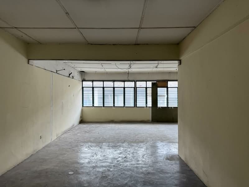 Kedai / Pejabat untuk Disewa di Kuala Lumpur (Kuala Lumpur) - Desley Wan - Interior - PropertyGuru.com.my