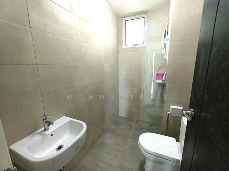 Servis Apartment untuk Dijual di Setia Tri-angle - Wendy Toh - Bathroom - PropertyGuru.com.my