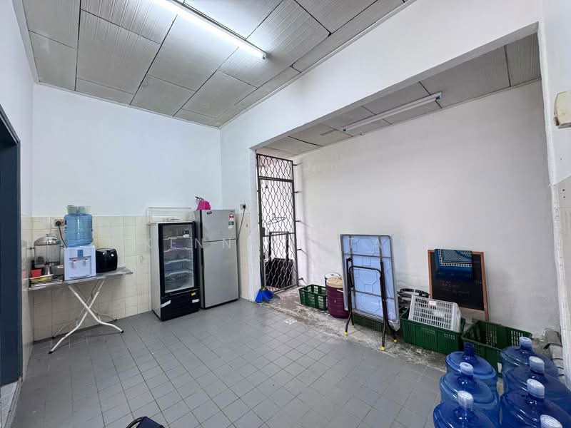 Terraced House for Sale in Taman Daya (Johor Bahru) - Kenneth Tan - Interior - PropertyGuru.com.my