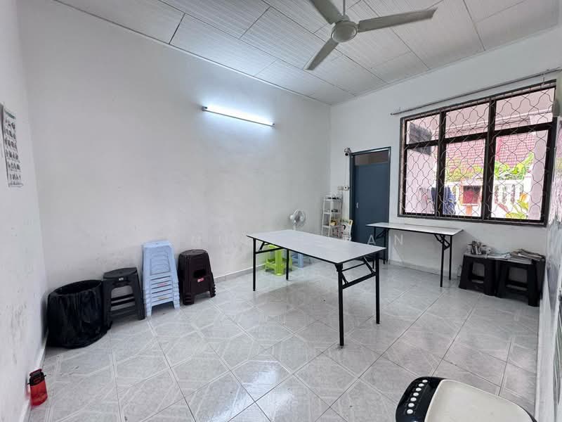 Terraced House for Sale in Taman Daya (Johor Bahru) - Kenneth Tan - Interior - PropertyGuru.com.my