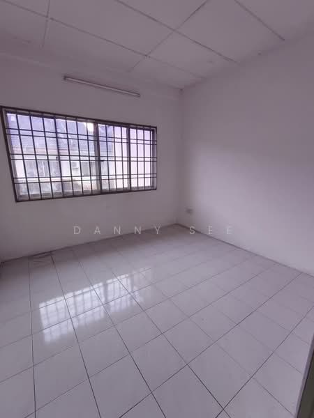 Rumah Teres 2 Tingkat untuk Dijual di Taman Putri Kulai (Kulai) - Danny See - Interior - PropertyGuru.com.my