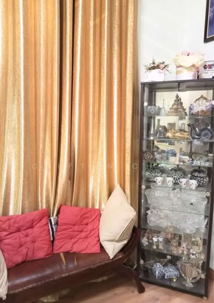 Kondominium untuk Dijual di Palm Palladium Condominium - Clifton Chee - Living Room - PropertyGuru.com.my