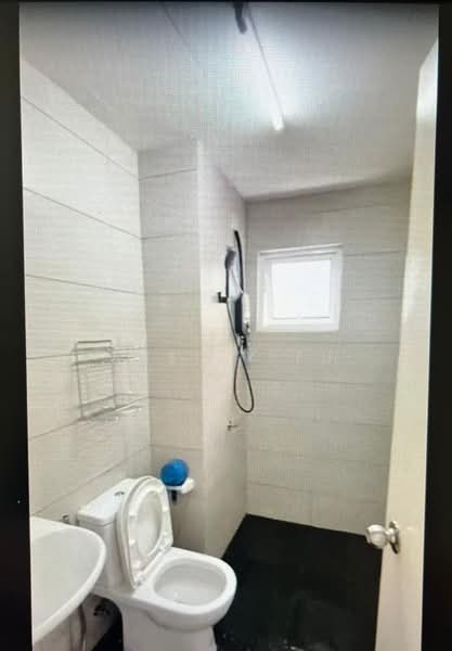 Servis Apartment untuk Disewa di Residensi Rimbun @ Canopy Hills - Wesley Fu - Bathroom - PropertyGuru.com.my