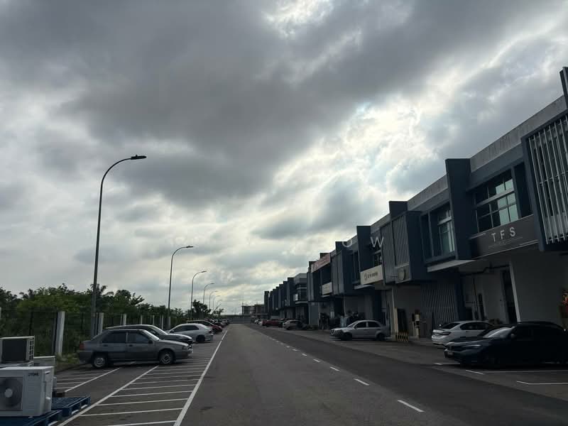 Terrace Factory for Rent in Taman Desa Cemerlang (Ulu Tiram) - Ruby Teow - Exterior - PropertyGuru.com.my
