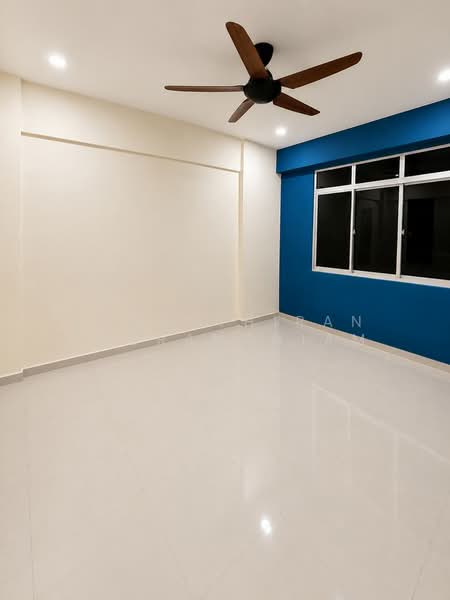 Flat for Sale at Desa Mentari Flat (Block 6) - Logenthiran Subramaniam - Bedroom - PropertyGuru.com.my