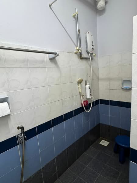 Kondominium untuk Dijual di Danau Impian - Nazmico Chong - Bathroom - PropertyGuru.com.my