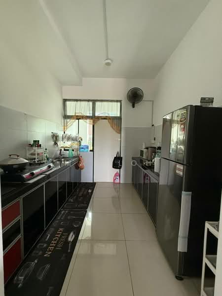 Rumah Teres 2 Tingkat untuk Dijual di Taman Kota Masai (Pasir Gudang) - Max Loh - Kitchen - PropertyGuru.com.my