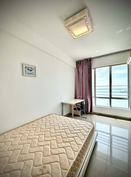 Kondominium untuk Disewa di The Waterfront Condominium - KK Kwok - Bedroom - PropertyGuru.com.my