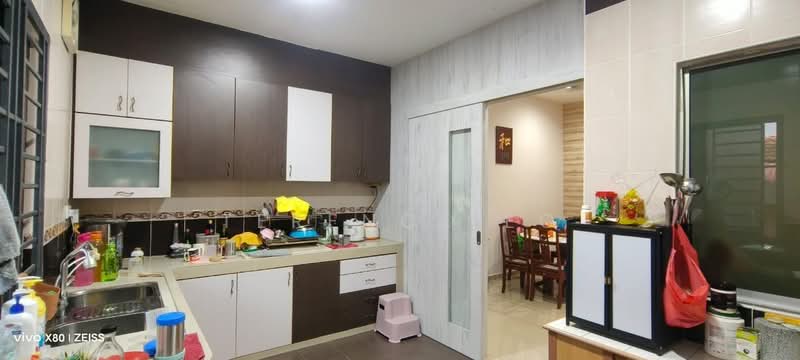 Rumah Teres untuk Dijual di Ehsan Jaya (Johor Bahru) - Terence Eo - Kitchen - PropertyGuru.com.my
