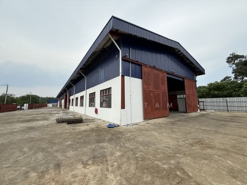 Warehouse for Rent in Bandar Damansara Kuantan (Sungai Karang) - Rachel Tam - PropertyGuru.com.my