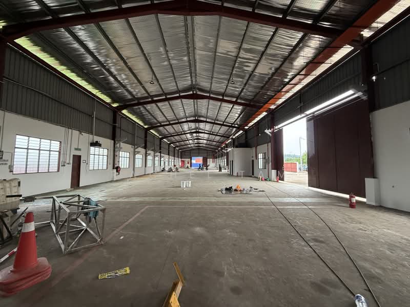 Warehouse for Rent in Bandar Damansara Kuantan (Sungai Karang) - Rachel Tam - PropertyGuru.com.my