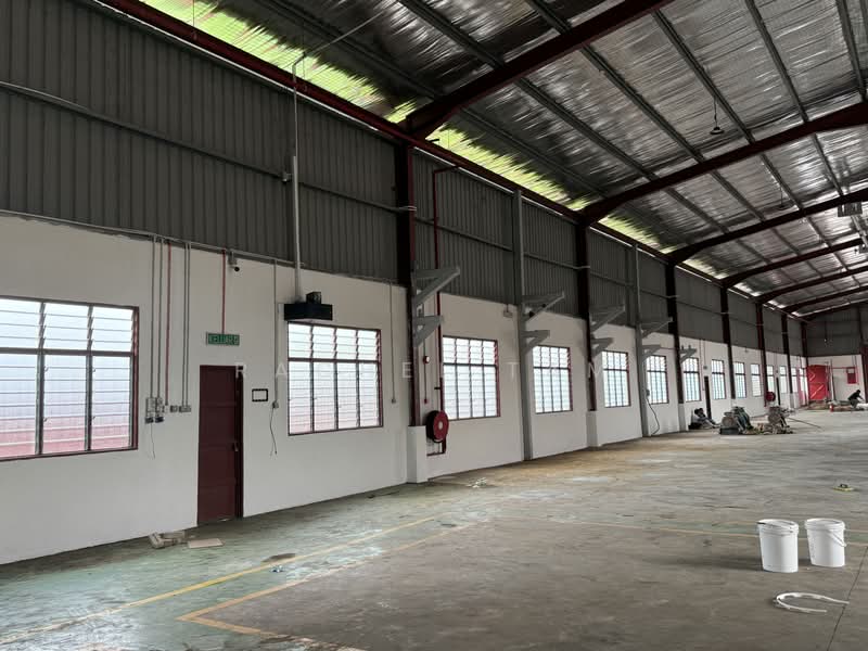 Warehouse for Rent in Bandar Damansara Kuantan (Sungai Karang) - Rachel Tam - PropertyGuru.com.my