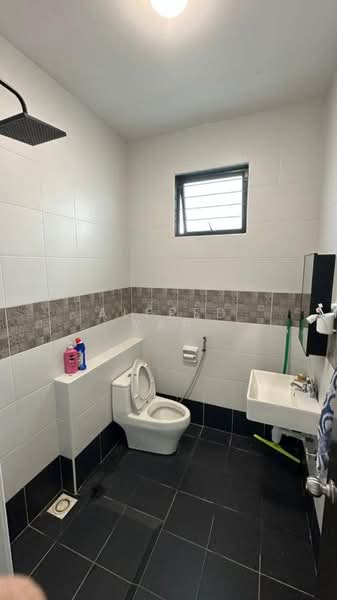 2-storey Terraced House for Sale in Johor Bahru (Johor) - Alfred Yap - Bathroom - PropertyGuru.com.my