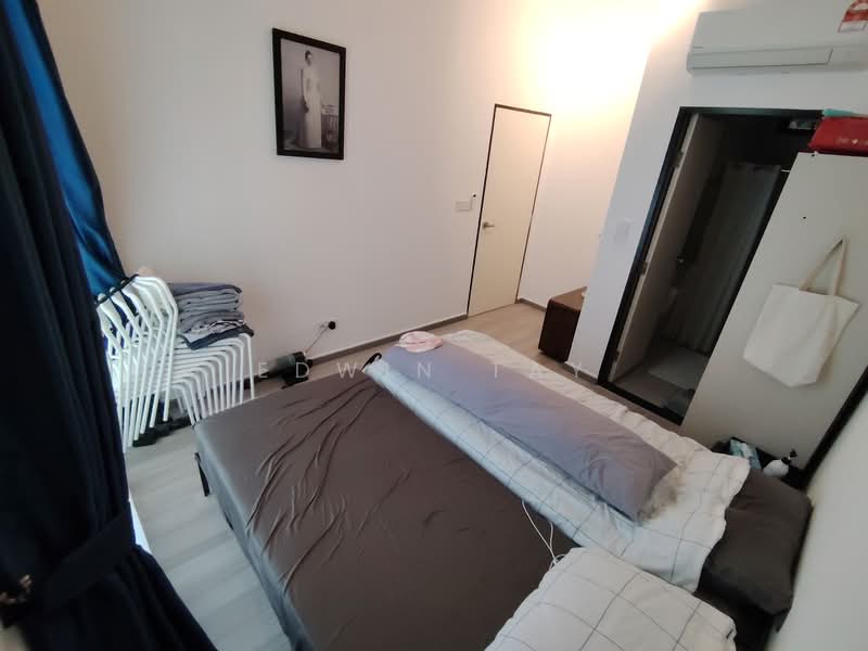 Service Residence for Sale at Space Residency - Edwin Tay - bedroom 2 with toilet - PropertyGuru.com.my