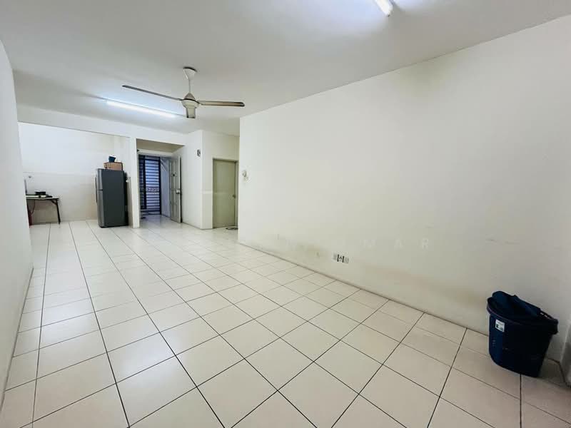 Condominium for Sale at Platinum Lake PV 10 - Hazeman Omar - Living Room - PropertyGuru.com.my
