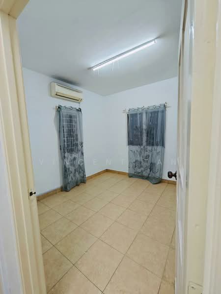 Kondominium untuk Disewa di Endah Regal Condominium - Vincent Tan - Interior - PropertyGuru.com.my