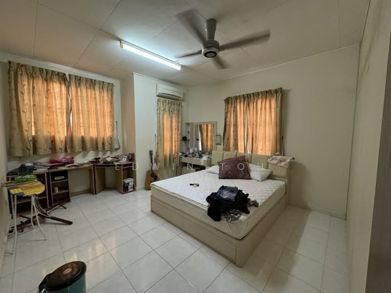 Rumah Teres 2 Tingkat untuk Dijual di Taman Setia Indah (Tebrau) - Edwin Toh - Bedroom - PropertyGuru.com.my