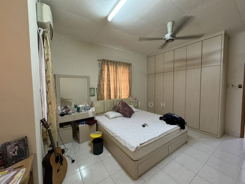 Rumah Teres 2 Tingkat untuk Dijual di Taman Setia Indah (Tebrau) - Edwin Toh - Bedroom - PropertyGuru.com.my