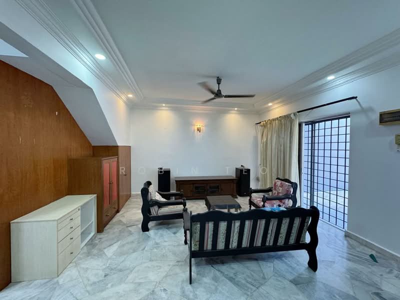 2-storey Terraced House for Rent in Bandar Indahpura (Kulai) - Robin Teo - Living Room - PropertyGuru.com.my