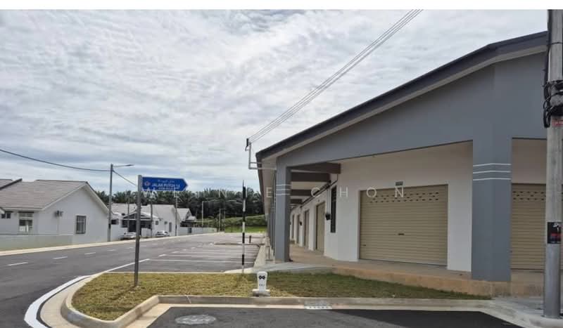 Shop for Rent in Bandar Putra (Kulai) - Weinie Chon - PropertyGuru.com.my