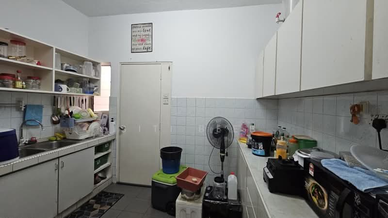 2-storey Terraced House for Sale in Setiawangsa (Kuala Lumpur) - Siti Beeb - Kitchen - PropertyGuru.com.my