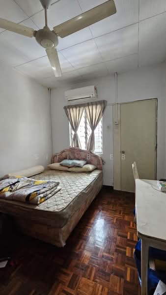 2-storey Terraced House for Sale in Setiawangsa (Kuala Lumpur) - Siti Beeb - Bedroom - PropertyGuru.com.my