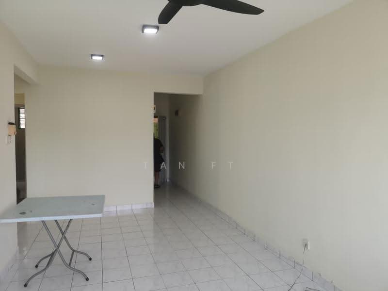 Pangsapuri untuk Disewa di SD Apartments II - Tan FT - Living Room - PropertyGuru.com.my