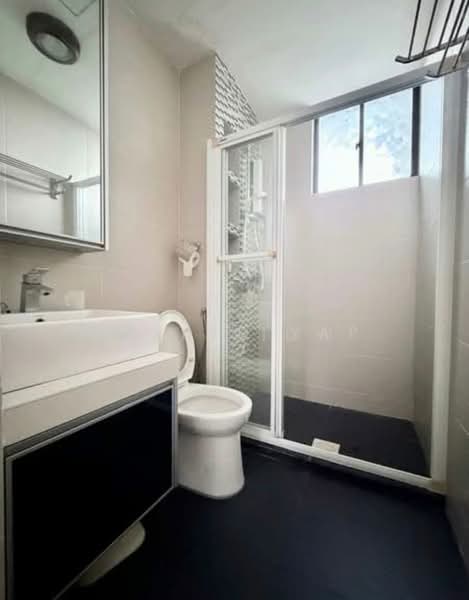 Pangsapuri untuk Dijual di Mewah View Luxurious Apartments - Alfred Yap - Bathroom - PropertyGuru.com.my