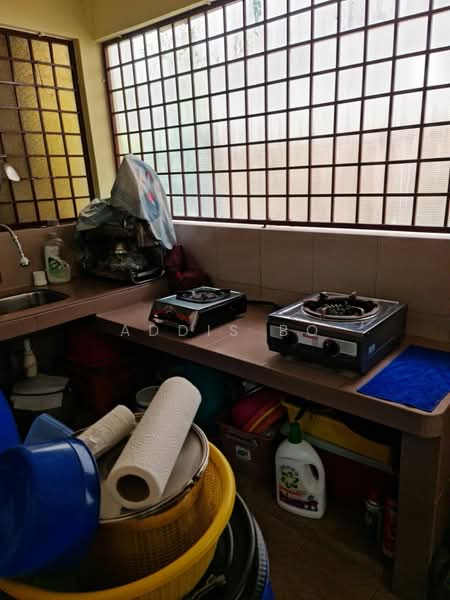 2-storey Terraced House for Sale in Taman Sri Rampai (Wangsa Maju) - Addis Bo - Kitchen - PropertyGuru.com.my