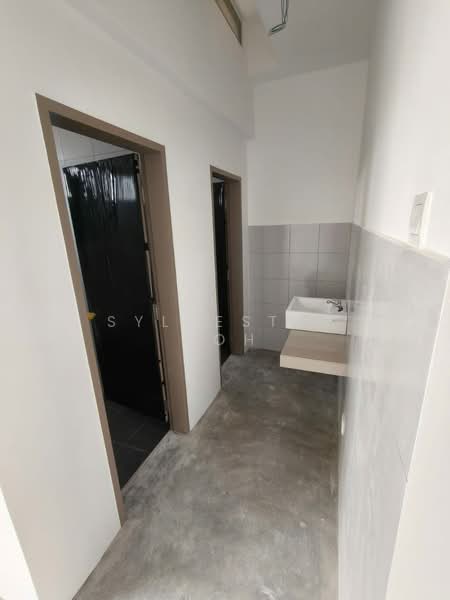 Kedai untuk Disewa di Taman Sutera (Kajang) - Sylvester Goh - Bathroom - PropertyGuru.com.my