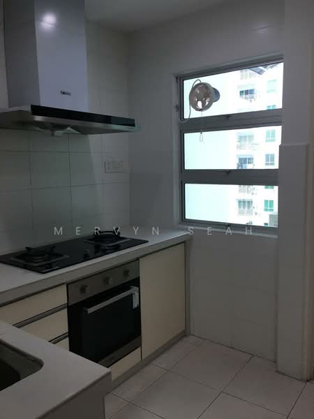 Pangsapuri untuk Dijual di Idaman Iris - Mervyn Seah - Kitchen - PropertyGuru.com.my