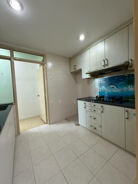 Pangsapuri untuk Disewa di Pulai View - Max Loh - Kitchen - PropertyGuru.com.my