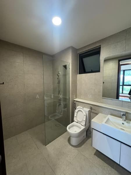 Kondominium untuk Disewa di Muze @ PICC - Alex Lim - Bathroom - PropertyGuru.com.my